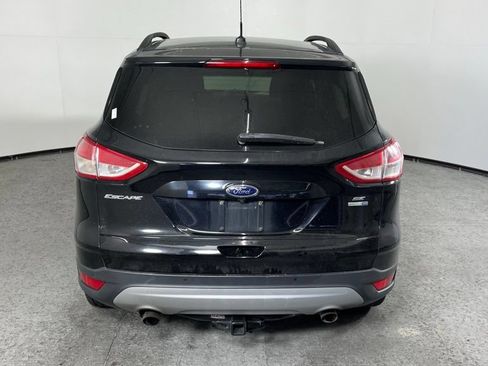 Used 2016 Ford Escape SE w/ Equipment Group 201A AWD/4WD image 4