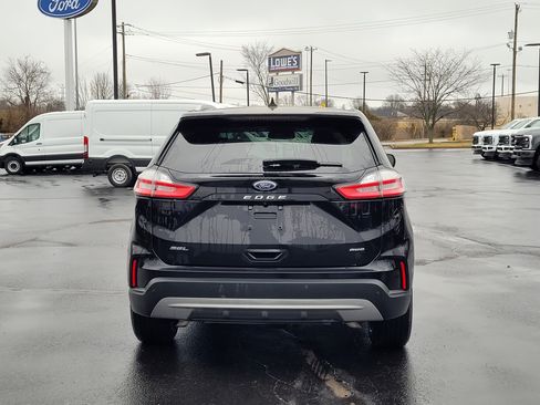 Used 2021 Ford Edge SEL w/ Convenience Package image 5