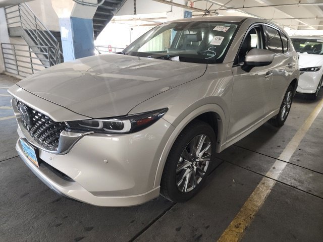 Used 2025 MAZDA CX-5 AWD 2.5 S w/ Premium Plus Pkg image 4