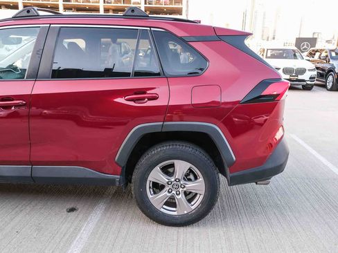 Certified 2023 Toyota RAV4 XLE w/ Convenience Package FWD image 8