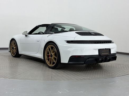 Certified 2026 Porsche 911 Targa 4 GTS AWD/4WD image 3
