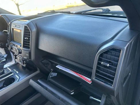 Used 2019 Ford F150 XLT w/ Equipment Group 302A Luxury AWD/4WD image 35