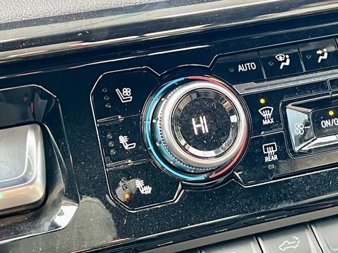 New 2026 GMC Sierra 1500 AT4 w/ AT4 Premium Package image 27