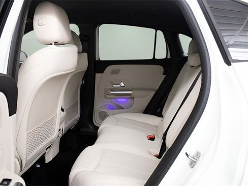 Used 2025 Mercedes-Benz GLA 250 image 28