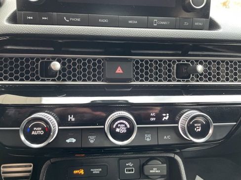 Certified 2023 Honda Civic Sport image 19