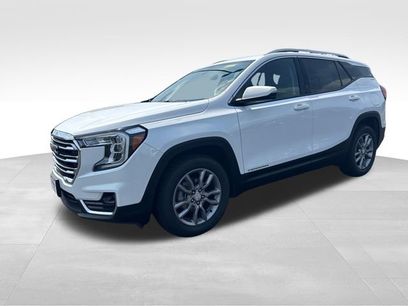 Used 2024 GMC Terrain SLT