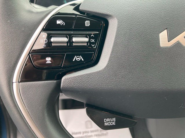 Used 2024 Kia Niro EX w/ EX Cold Weather Package FWD image 24