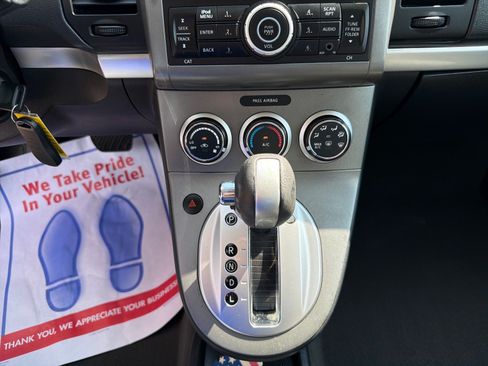 Used 2012 Nissan Sentra 2.0 S FWD image 17