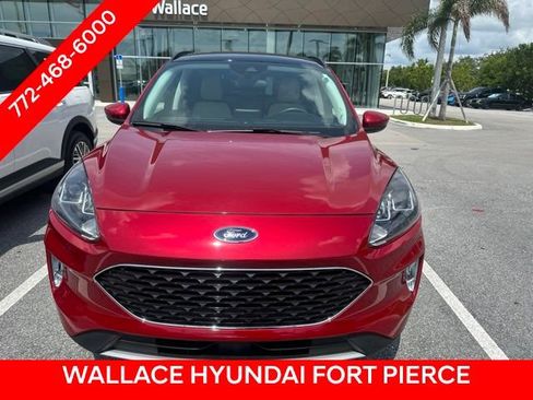 Used 2021 Ford Escape SEL w/ Technology Package FWD image 2