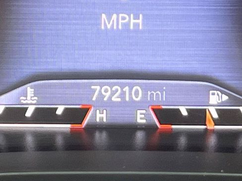 Used 2019 Jeep Cherokee Limited AWD/4WD image 22