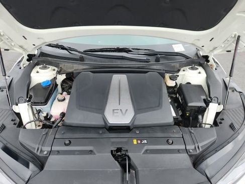 Used 2023 Kia EV6 Wind w/ Wind Technology Package AWD/4WD image 16
