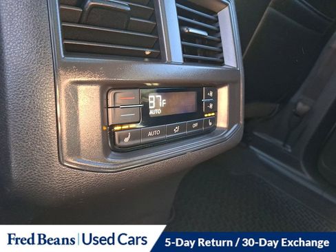 Certified 2022 Volkswagen Atlas SEL Premium image 11
