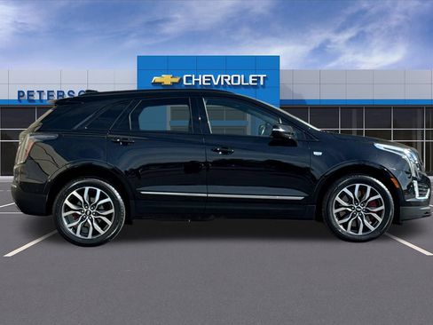 Used 2023 Cadillac XT5 Sportv w/ Platinum Package AWD/4WD image 3