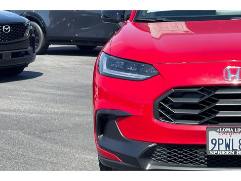 Used 2025 Honda HR-V Sport image 41