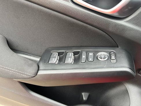 Used 2023 Honda Civic Sport image 9