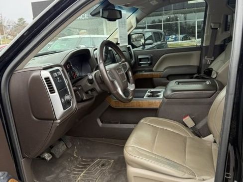 Used 2018 GMC Sierra 1500 SLT w/ Enhanced Driver Alert Package image 7