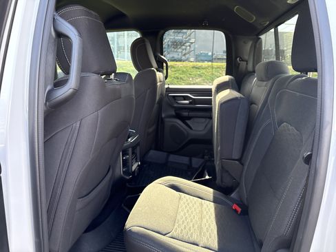 Certified 2025 RAM 1500 Big Horn image 32