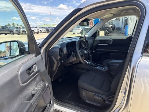 Used 2022 Ford Bronco Sport image 8