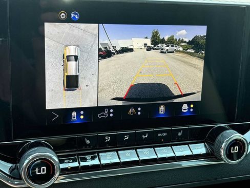 New 2026 Chevrolet Colorado Trail Boss AWD/4WD image 15