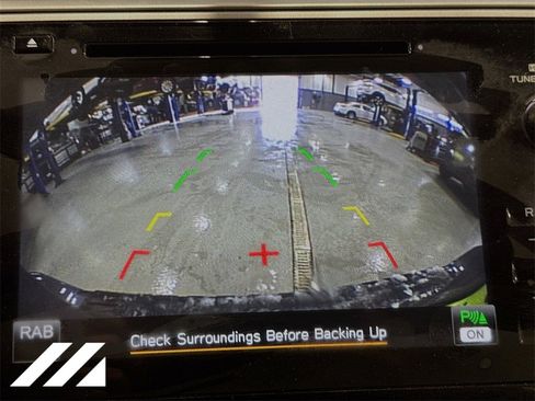 Used 2019 Subaru Outback 2.5i Limited w/ Popular Package #2 image 16