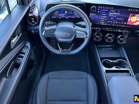 Certified 2024 Chevrolet Blazer EV RS image 17