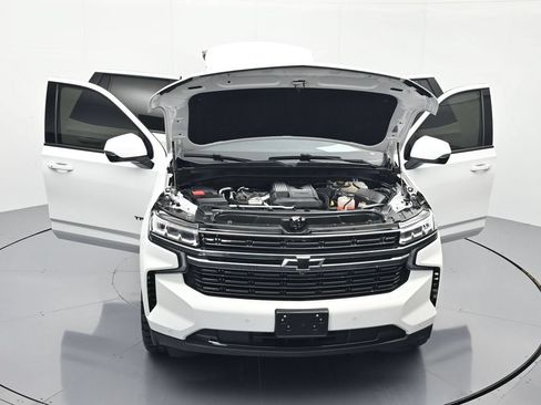 Used 2022 Chevrolet Tahoe RST w/ Luxury Package AWD/4WD image 47
