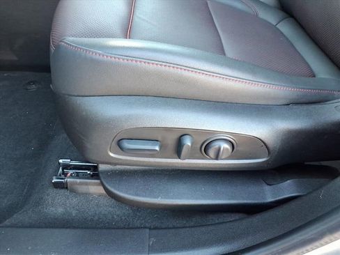 Used 2024 Chevrolet Blazer RS w/ Enhanced Convenience Package image 14