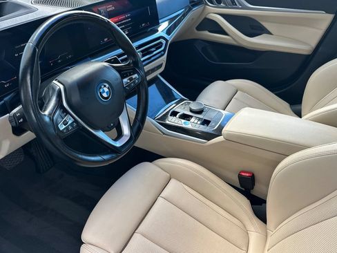 Used 2023 BMW i4 eDrive35 RWD image 9