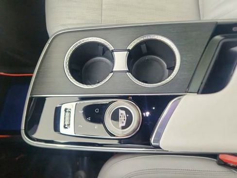 Used 2024 Cadillac Lyriq Luxury image 54