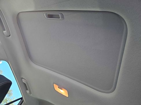 New 2026 Hyundai Venue SEL image 19