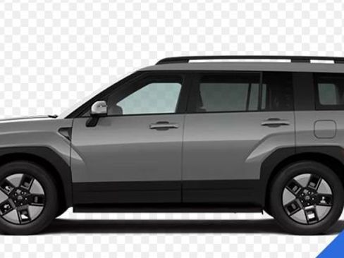 Used 2025 Hyundai Santa Fe SEL FWD image 2
