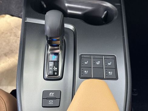 New 2026 Lexus UX 300h AWD image 16