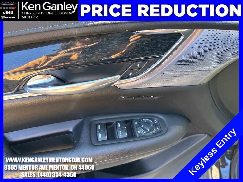 Used 2020 Cadillac XT5 Premium Luxury AWD/4WD image 13