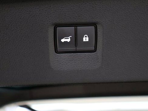 Used 2025 INFINITI QX60 Luxe w/ Black Edition image 12