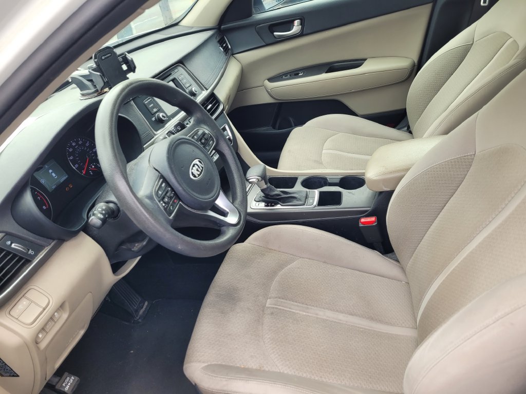 Used 2016 Kia Optima LX FWD image 17