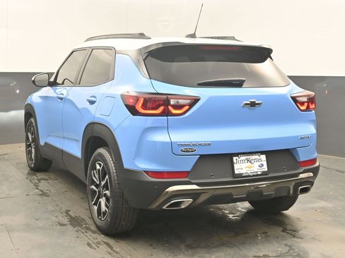 Used 2024 Chevrolet TrailBlazer ACTIV w/ Convenience Package FWD image 8