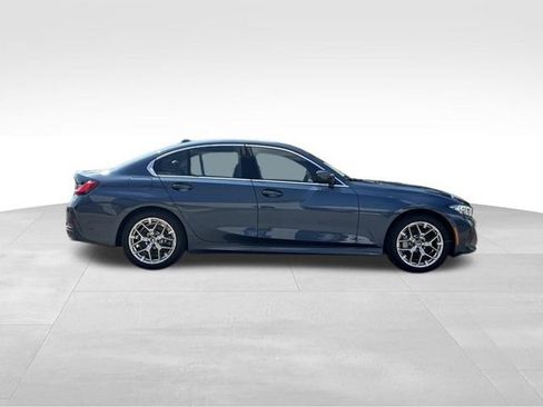 Used 2025 BMW 330i xDrive Sedan w/ Premium Package AWD/4WD image 10
