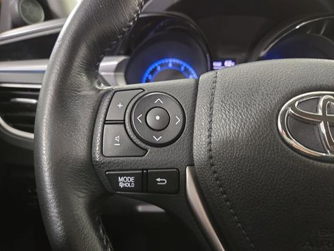 Used 2016 Toyota Corolla S image 15