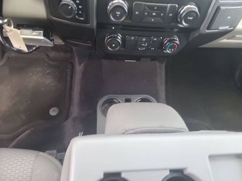 Used 2017 Ford F150 XLT AWD/4WD image 16
