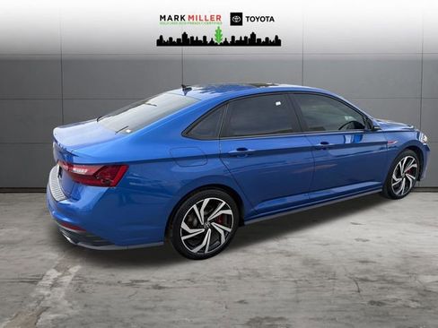 Used 2023 Volkswagen Jetta GLI Autobahn FWD image 5