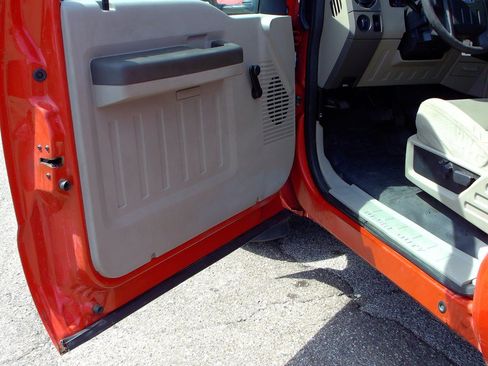 Used 2008 Ford F250 XL RWD image 10