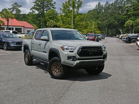 Certified 2023 Toyota Tacoma 4x4 Double Cab w/ Trail Edition image 6