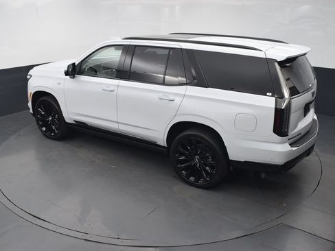 Certified 2026 Cadillac Escalade Platinum Sport w/ LPO, ONYX Package AWD/4WD image 47