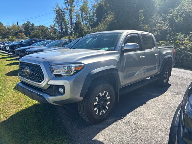 Used 2019 Toyota Tacoma TRD Off-Road w/ Exterior Package AWD/4WD image 1