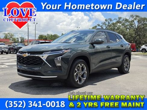 New 2026 Chevrolet Trax LT w/ LT Convenience Package FWD image 1