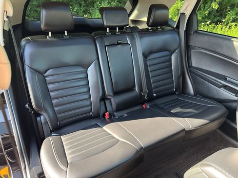 Used 2024 Ford Edge SEL w/ Convenience Package AWD/4WD image 24