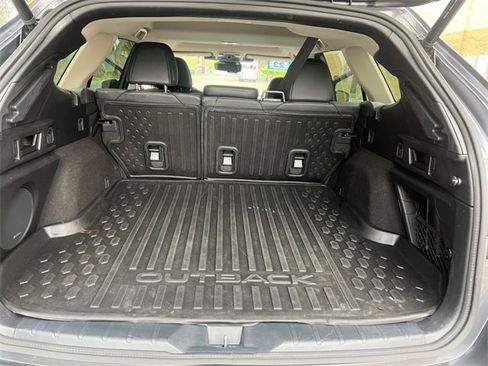 Used 2023 Subaru Outback Touring XT image 18
