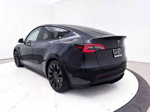 Used 2024 Tesla Model Y Performance AWD/4WD image 14