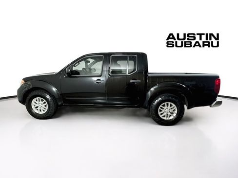Used 2016 Nissan Frontier SV RWD image 4