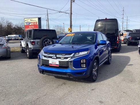 Used 2020 Mitsubishi Outlander Sport ES image 1